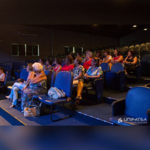 Faculdade Aberta da Terceira Idade volta às aulas