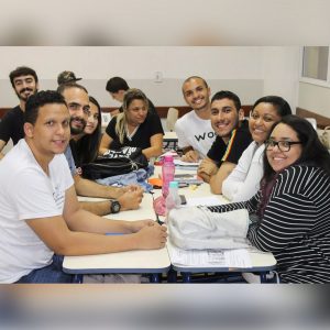 Alunos se prepararam para o Dia Mundial da Educação