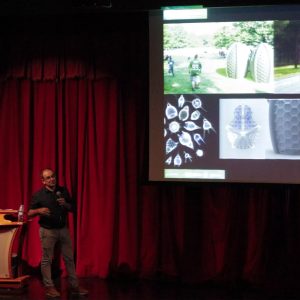 Prof. Paulo Uva, da Universidade de Aveiro, Portugal encerra o III Congresso Internacional com palestra
