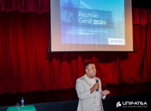 Reitor do UNIFATEA realiza reunião geral 2020 com corpo docente
