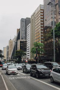 A oscilação do mercado automotivo e um novo horizonte na venda de usados